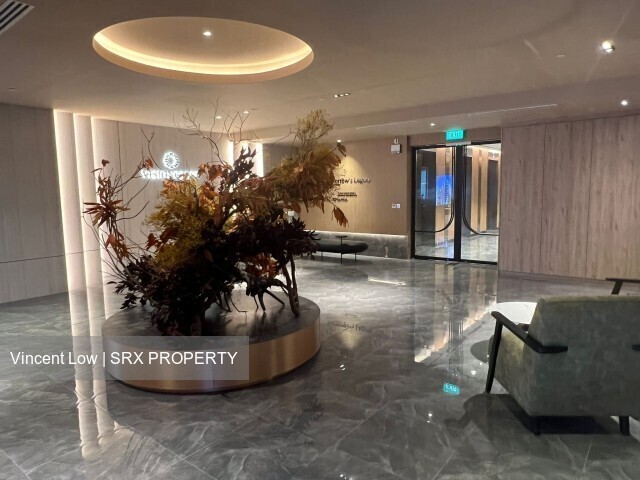 VisionCrest Commercial (D9), Office #485239291